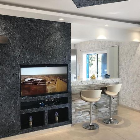 2 Bedroom Apartment-Mediterranean Type Paphos 外观 照片