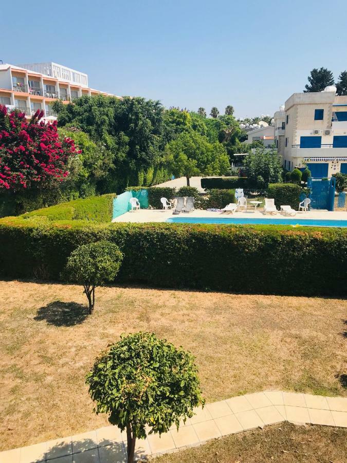 2 Bedroom Apartment-Mediterranean Type Paphos 外观 照片
